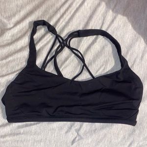 Lululemon black bra size 6